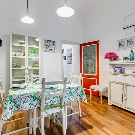 Centro Trastevere Lovely House