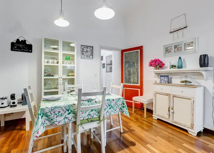 Centro Trastevere Lovely House