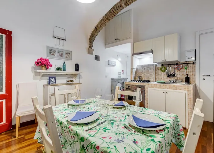Centro Trastevere Lovely House