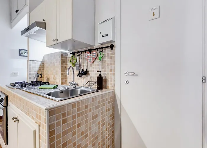 Centro Trastevere Lovely House Διαμέρισμα *